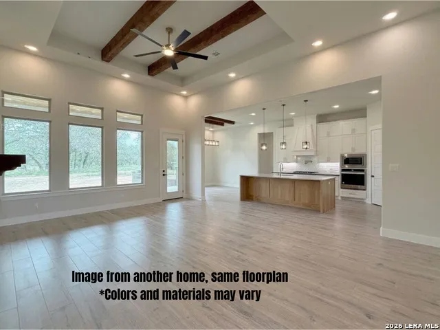 125 Timber Pl La Vernia, TX 78101