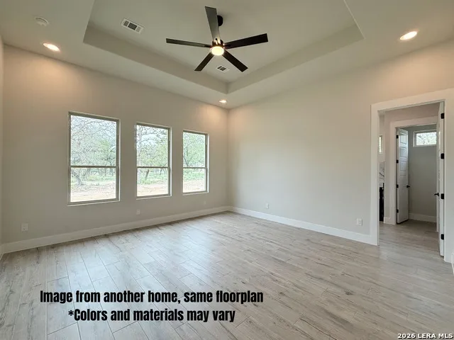 125 Timber Pl La Vernia, TX 78101