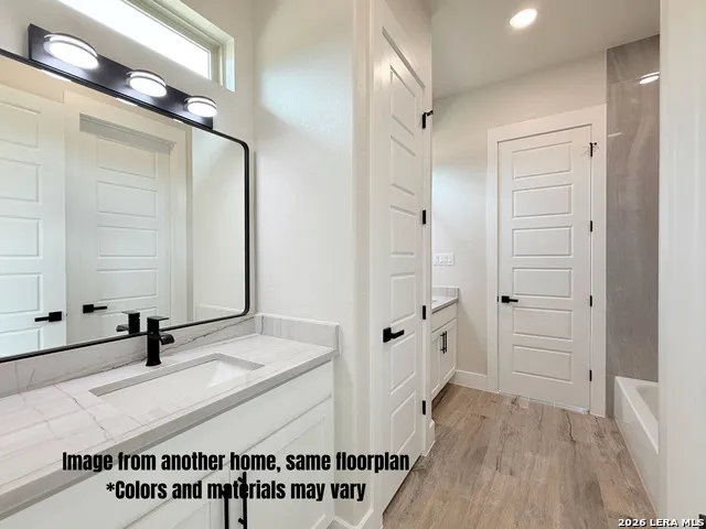 125 Timber Pl La Vernia, TX 78101