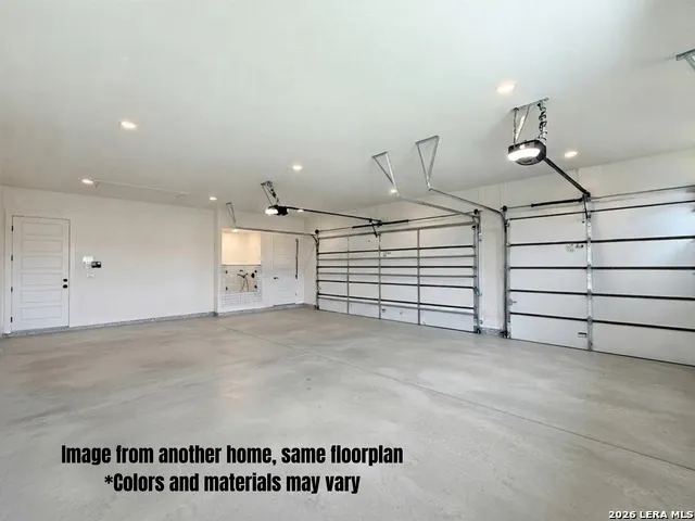 125 Timber Pl La Vernia, TX 78101
