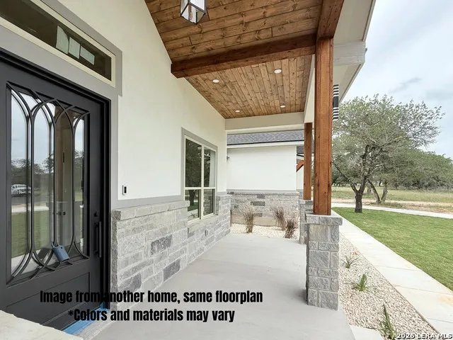 125 Timber Pl La Vernia, TX 78101