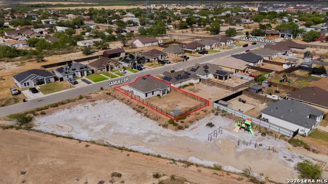 3043 SAMUEL DR Eagle Pass, TX 78852