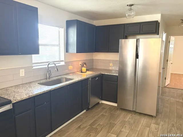 1501 AVENUE J Hondo, TX 78861