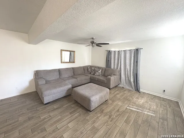 1501 AVENUE J Hondo, TX 78861