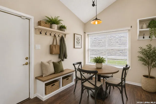 14606 HIGHLAND RDG San Antonio, TX 78233