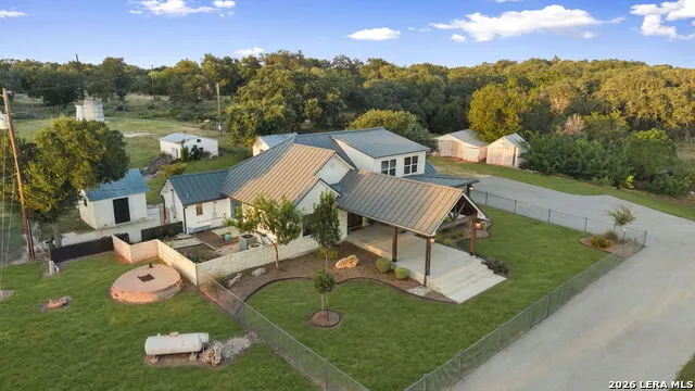 2825 W AMMANN RD Bulverde, TX 78163