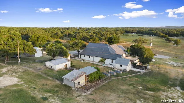 2825 W AMMANN RD Bulverde, TX 78163