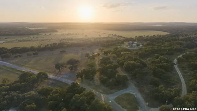 2825 W AMMANN RD Bulverde, TX 78163