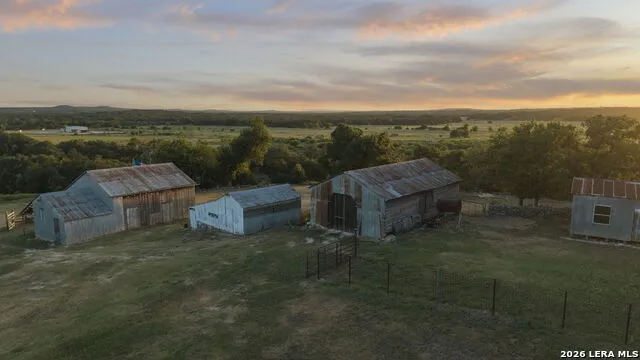 2825 W AMMANN RD Bulverde, TX 78163