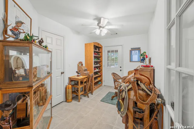 141 DREW LN Kerrville, TX 78028