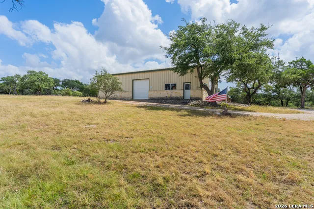 141 DREW LN Kerrville, TX 78028