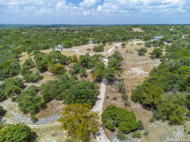 141 DREW LN Kerrville, TX 78028