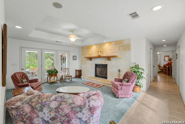 141 DREW LN Kerrville, TX 78028