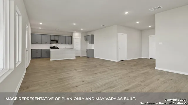 379 Gwenn Glade Cv Lockhart, TX 78644