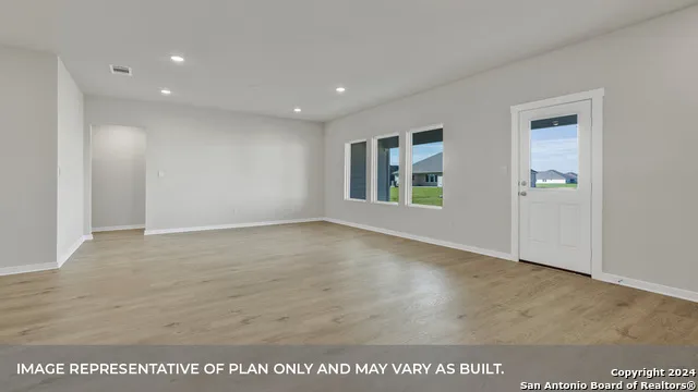 379 Gwenn Glade Cv Lockhart, TX 78644