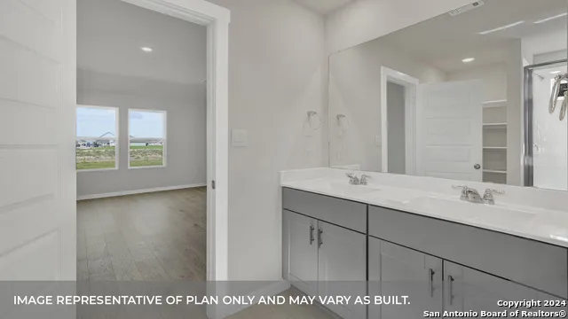 379 Gwenn Glade Cv Lockhart, TX 78644