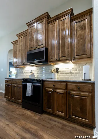 2347 CRANE RD Pleasanton, TX 78064