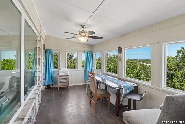115 W Village Kerrville, TX 78028