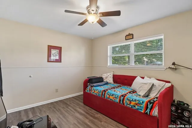 115 W Village Kerrville, TX 78028