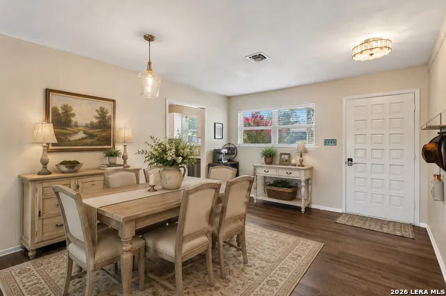115 W Village Kerrville, TX 78028
