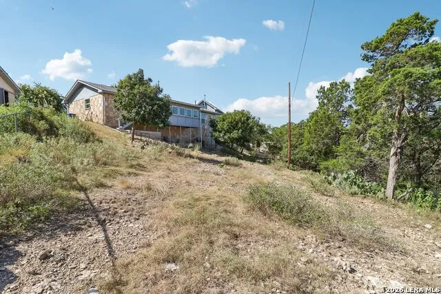 115 W Village Kerrville, TX 78028