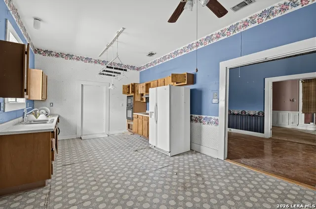 342 W GRAMERCY PL San Antonio, TX 78212