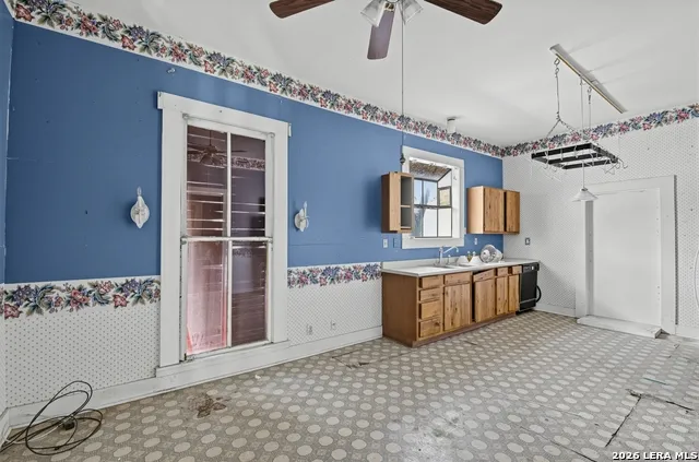 342 W GRAMERCY PL San Antonio, TX 78212