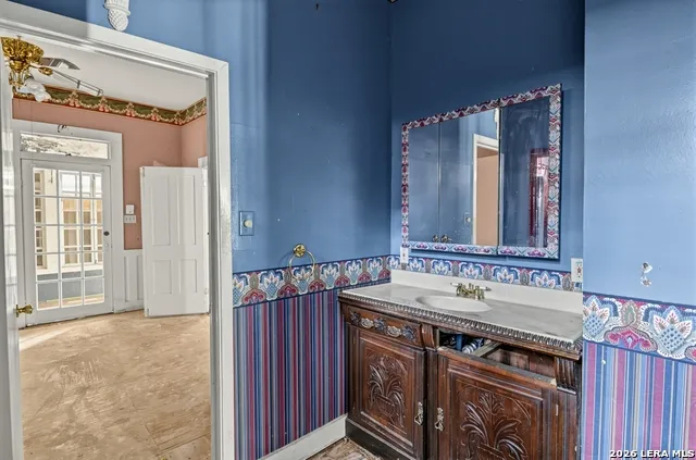 342 W GRAMERCY PL San Antonio, TX 78212