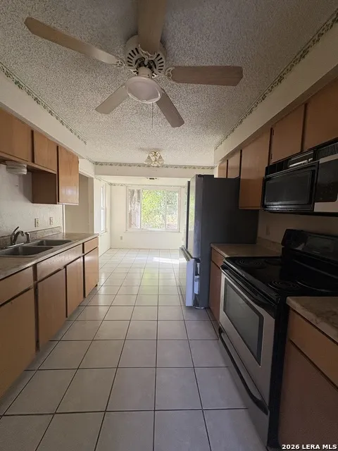 241 Duncan Carrizo Springs, TX 78834