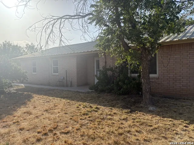 241 Duncan Carrizo Springs, TX 78834