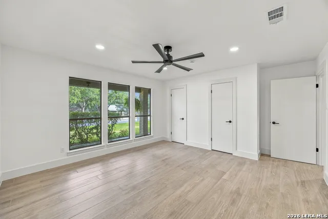 221 Montwood Seguin, TX 78155
