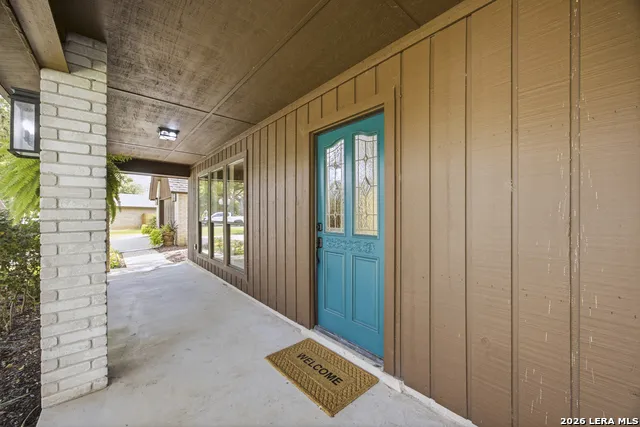221 Montwood Seguin, TX 78155