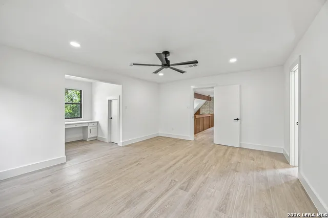 221 Montwood Seguin, TX 78155