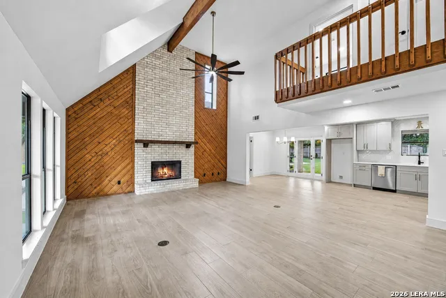 221 Montwood Seguin, TX 78155