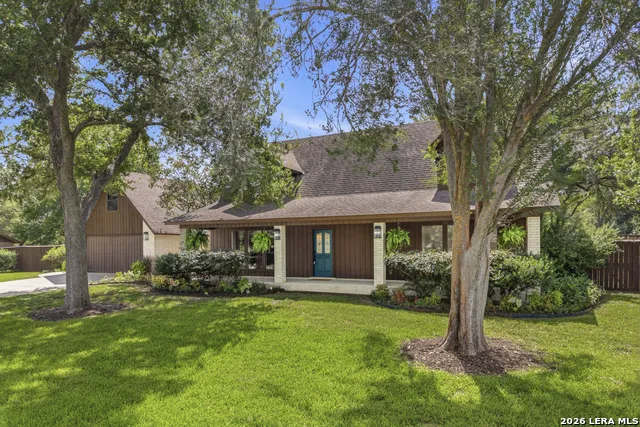 221 Montwood Seguin, TX 78155