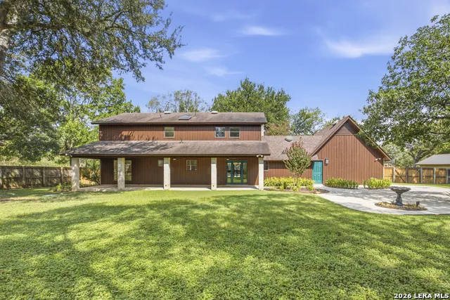 221 Montwood Seguin, TX 78155
