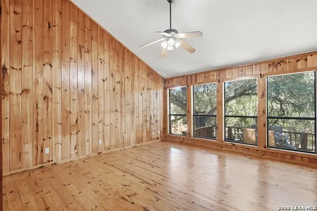 1399 RIVER RD Concan, TX 78838