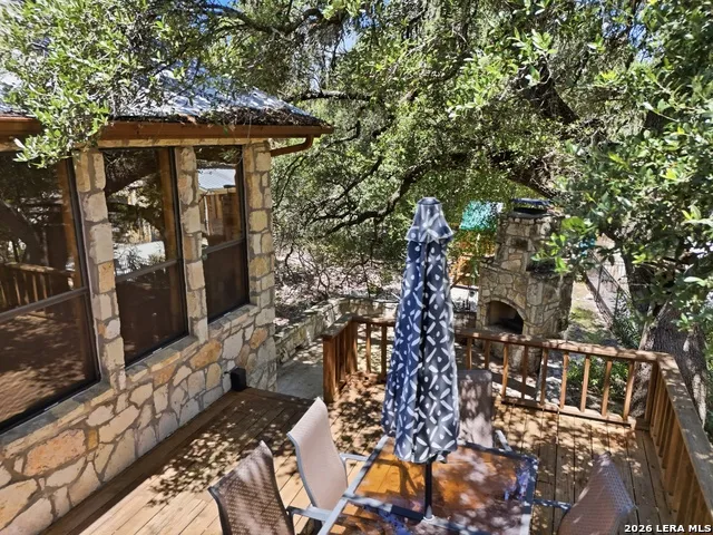 1399 RIVER RD Concan, TX 78838