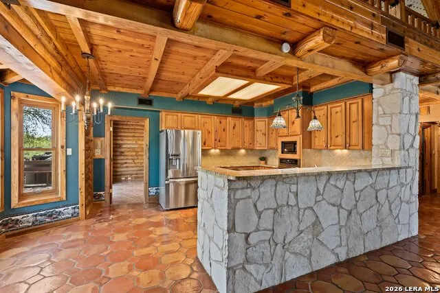 513 River View Dr. Bandera, TX 78003