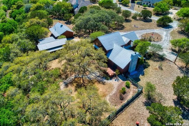 513 River View Dr. Bandera, TX 78003