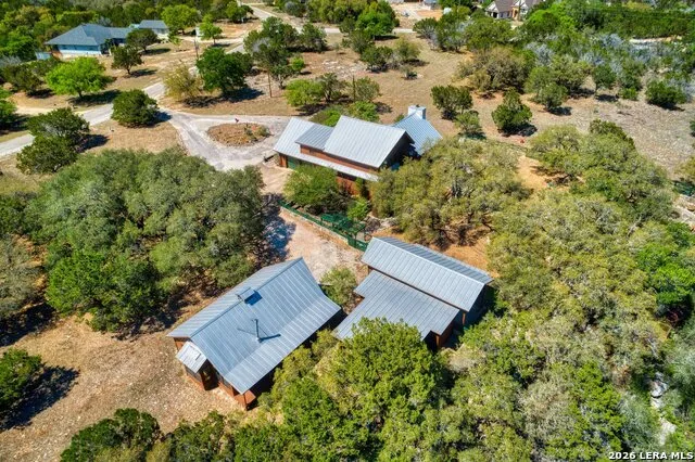 513 River View Dr. Bandera, TX 78003