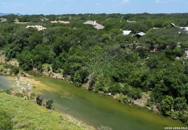 513 River View Dr. Bandera, TX 78003