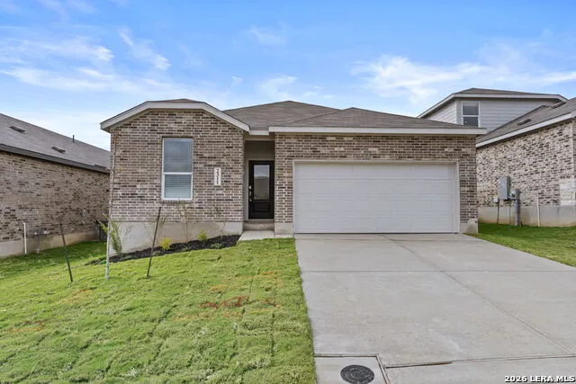 2311 Fort Davis Pass Marion, TX 78124