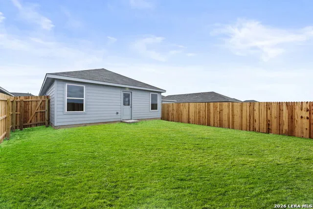 12827 Kathleen St St Hedwig, TX 78152