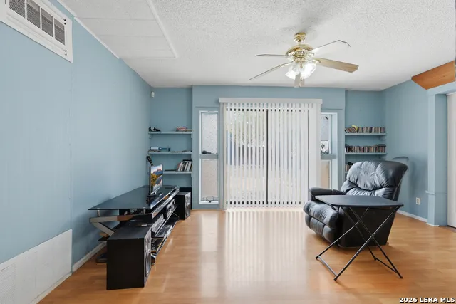 814 Weizmann San Antonio, TX 78213