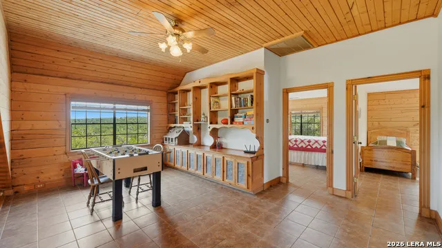 800 Woodcreek Ranch RD Wimberley, TX 78676