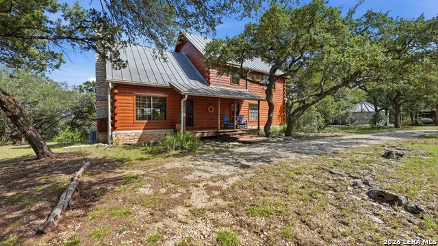 800 Woodcreek Ranch RD Wimberley, TX 78676