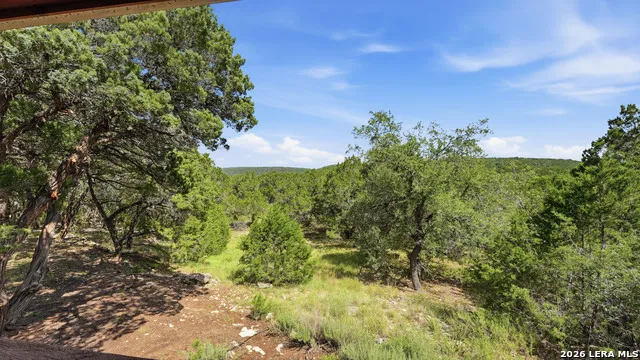 800 Woodcreek Ranch RD Wimberley, TX 78676