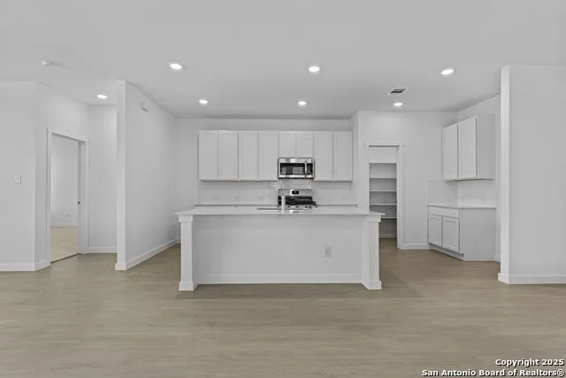 1228 Twisted Creek New Braunfels, TX 78130