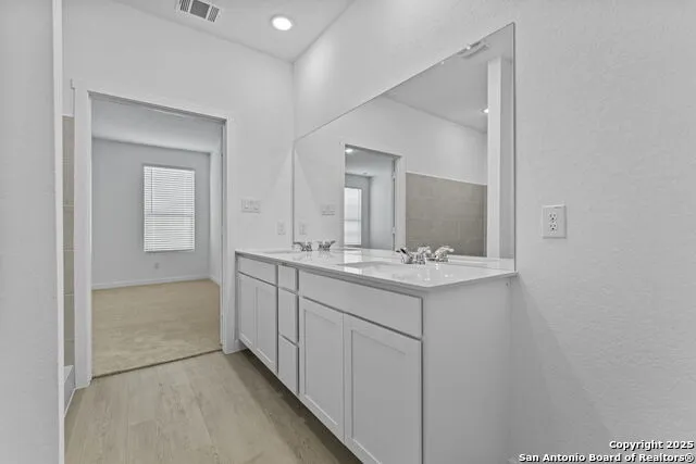 1221 Twisted Creek New Braunfels, TX 78130